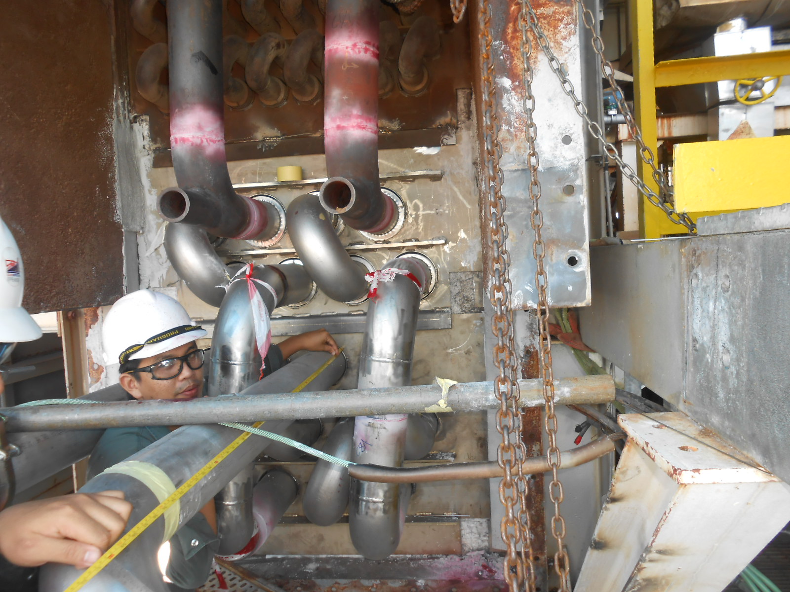 Crossover Pipes Installation Chakrabitara Sdn Bhd